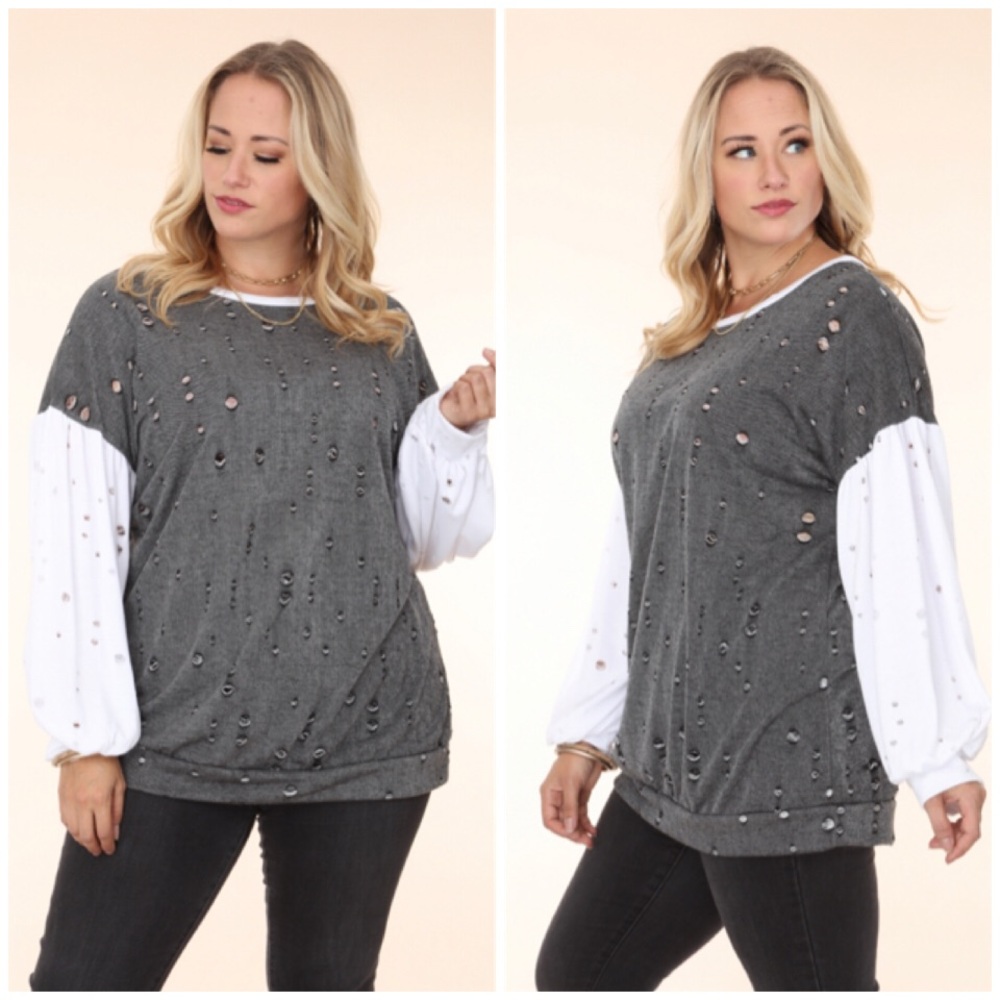 Plus Size Color Contrast Destroyed Knit Top - Picture 3 of 4